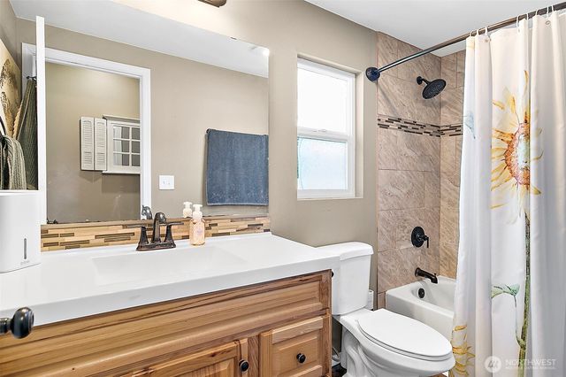 43622 228th Avenue SE, Enumclaw, WA 98022