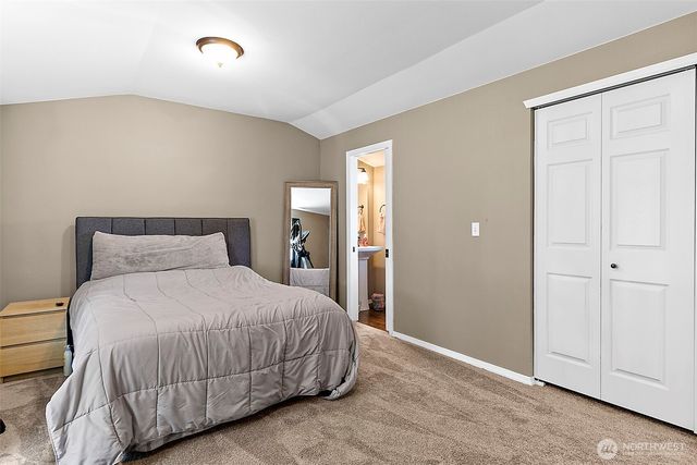 43622 228th Avenue SE, Enumclaw, WA 98022