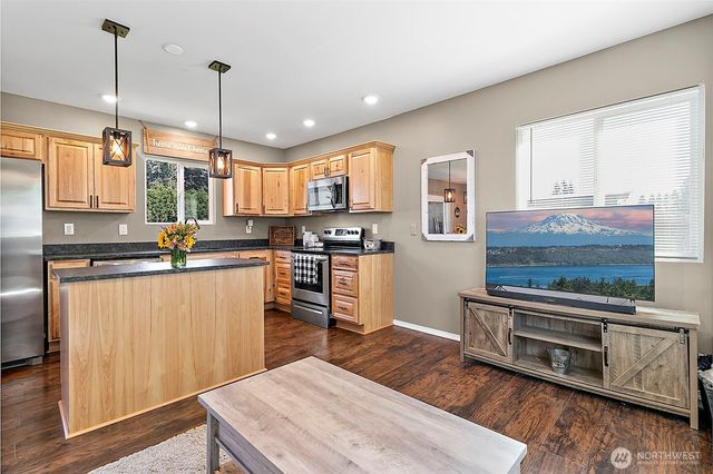 43622 228th Avenue SE, Enumclaw, WA 98022
