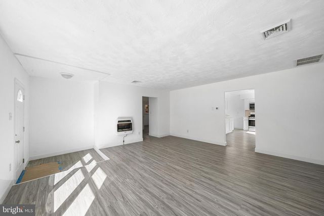 127 SHERIDAN DR, Cape May, NJ 08204