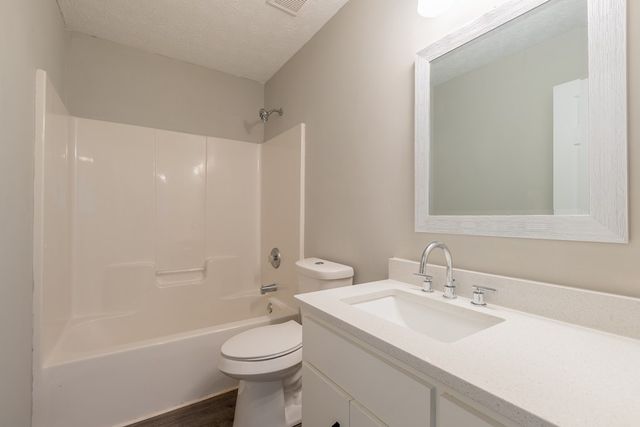 6085 Hunter Ridge Circle, Columbus, GA 31907