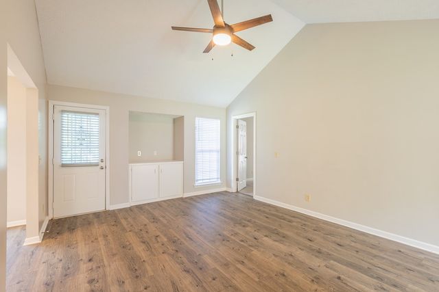 6085 Hunter Ridge Circle, Columbus, GA 31907