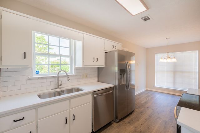 6085 Hunter Ridge Circle, Columbus, GA 31907