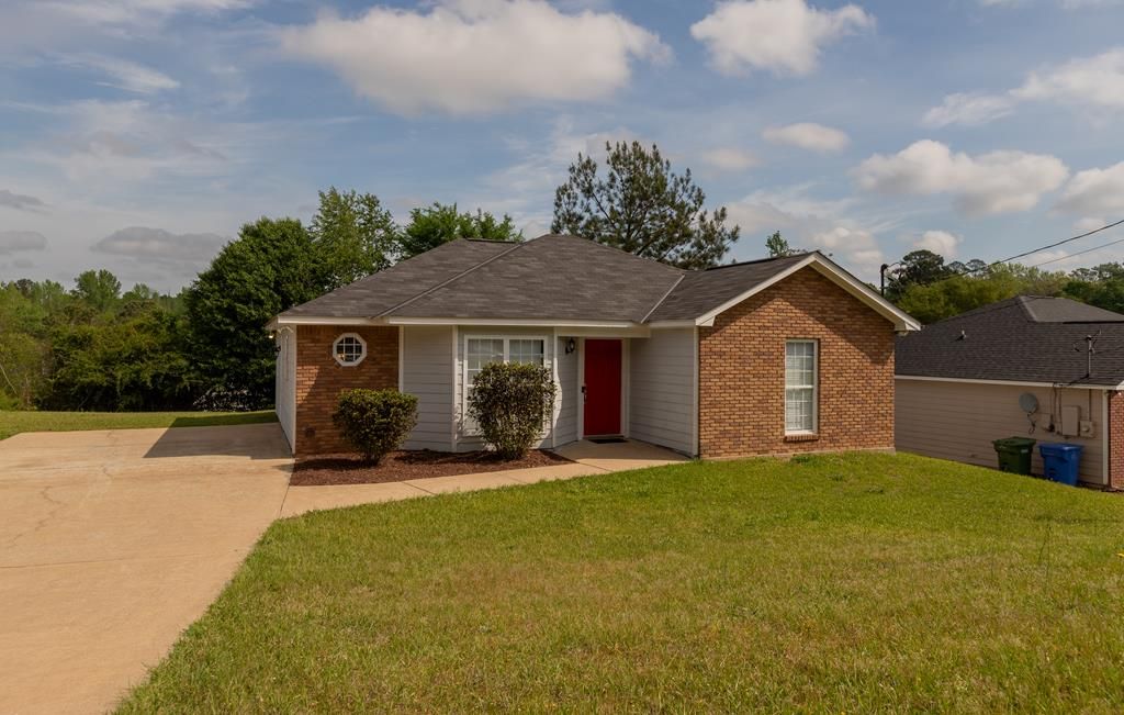 6085 Hunter Ridge Circle, Columbus, GA 31907