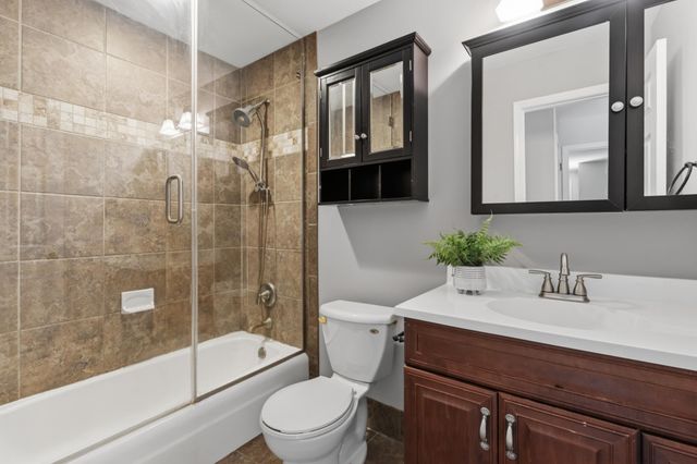 13995 Hidden Lake Trail NE, Prior Lake, MN 55372