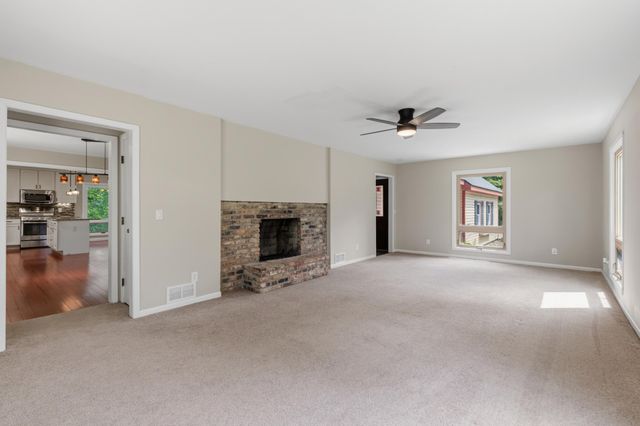 13995 Hidden Lake Trail NE, Prior Lake, MN 55372