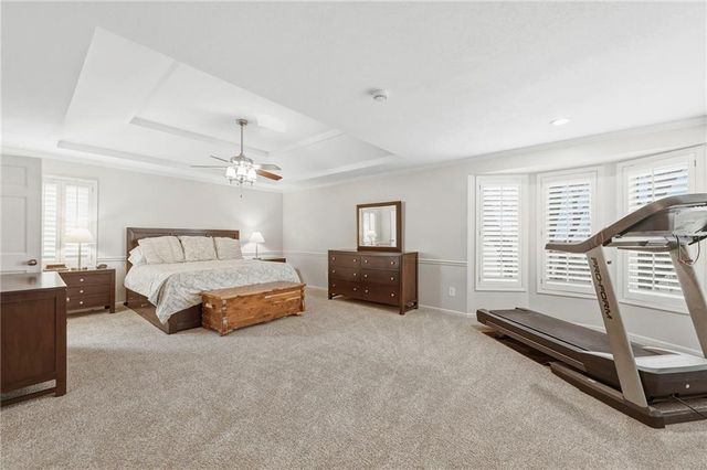 12536 Nieman Road, Overland Park, KS 66213