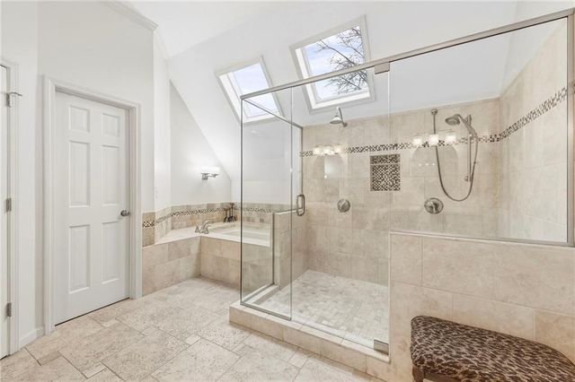 12536 Nieman Road, Overland Park, KS 66213