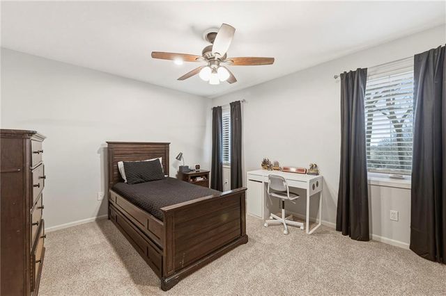 12536 Nieman Road, Overland Park, KS 66213