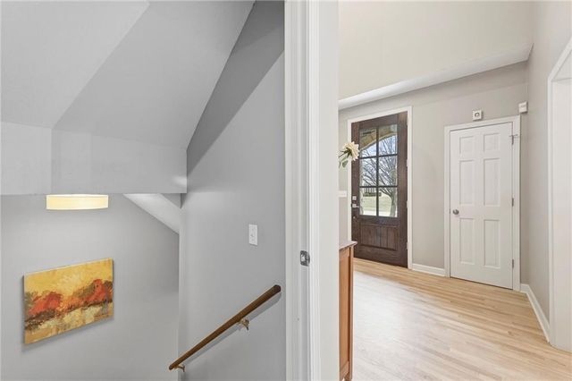 12536 Nieman Road, Overland Park, KS 66213