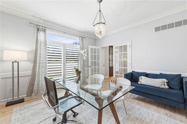 12536 Nieman Road, Overland Park, KS 66213