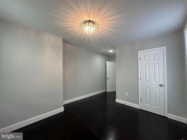 2231 TASKER ST, Philadelphia, PA 19145