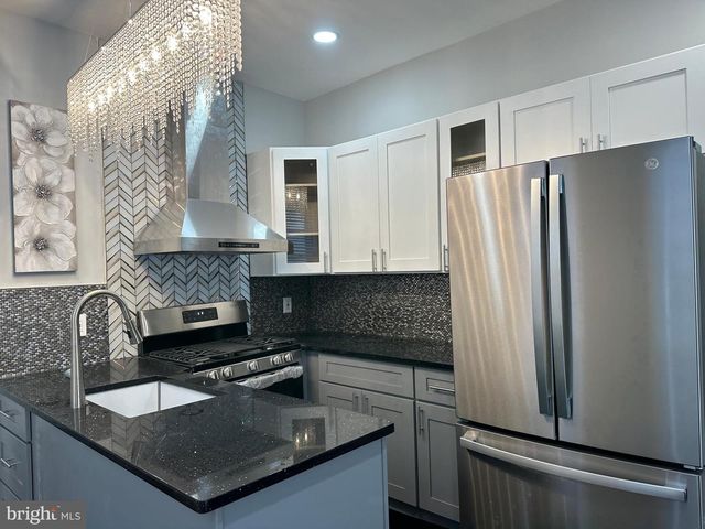 2231 TASKER ST, Philadelphia, PA 19145