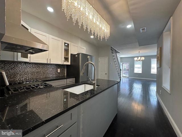 2231 TASKER ST, Philadelphia, PA 19145