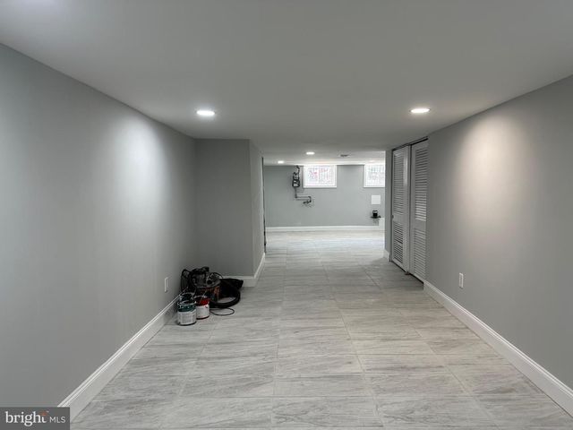 2231 TASKER ST, Philadelphia, PA 19145