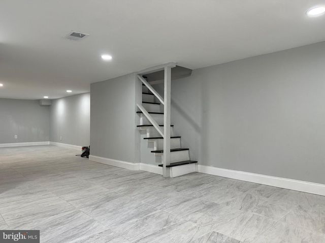 2231 TASKER ST, Philadelphia, PA 19145