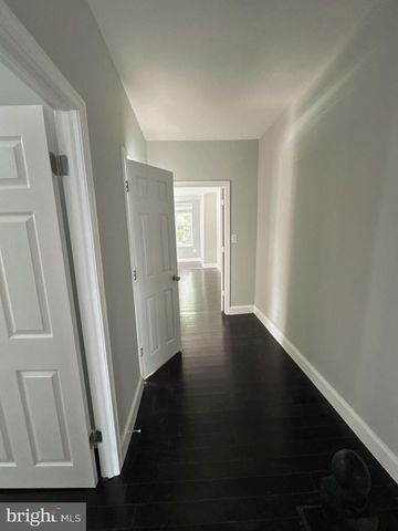 2231 TASKER ST, Philadelphia, PA 19145