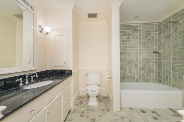 64 Mt Vernon A, Boston, MA 02108