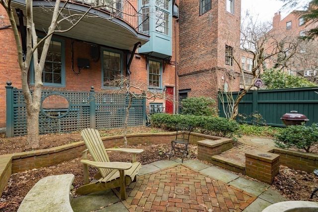 64 Mt Vernon A, Boston, MA 02108