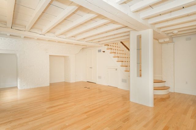 64 Mt Vernon A, Boston, MA 02108