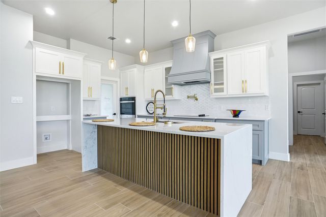 3005 Westfork Way, Springtown, TX 76082