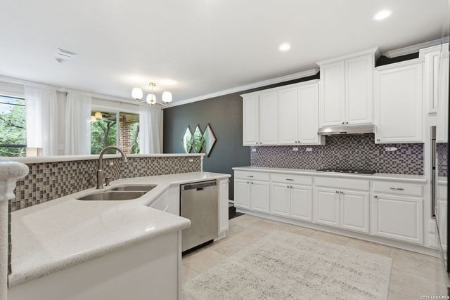 2714 Prague, San Antonio, TX 78230
