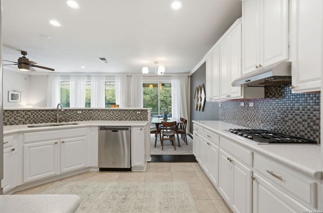 2714 Prague, San Antonio, TX 78230