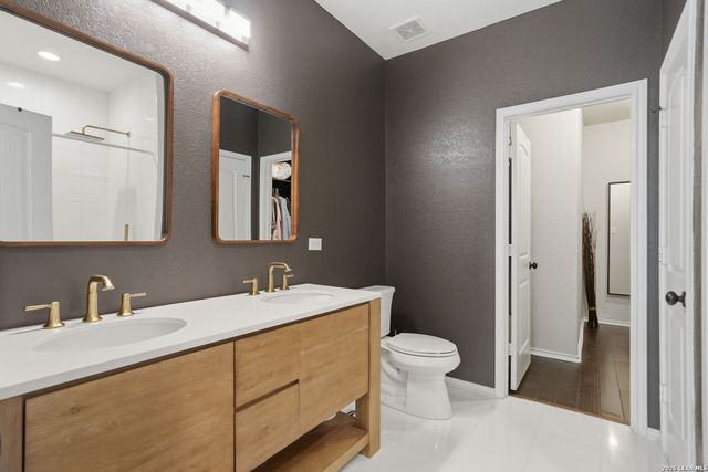 2714 Prague, San Antonio, TX 78230