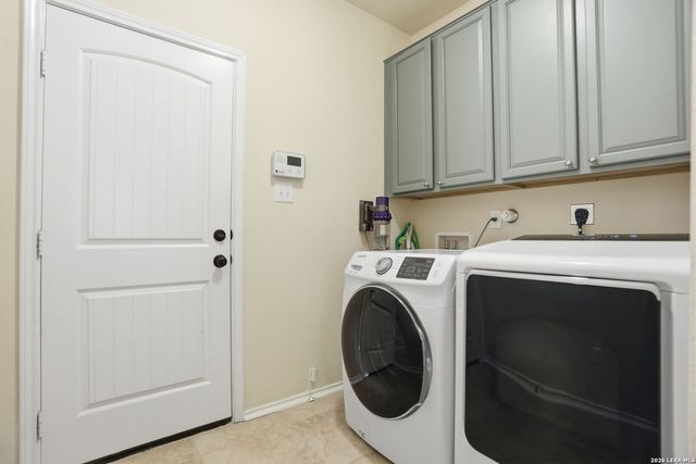 2714 Prague, San Antonio, TX 78230