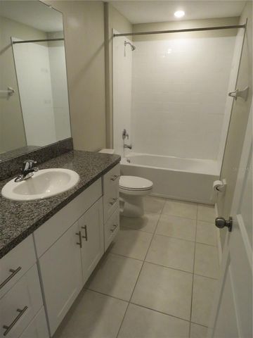 15518 MILLER CREEK DRIVE, Sun City Center, FL 33573