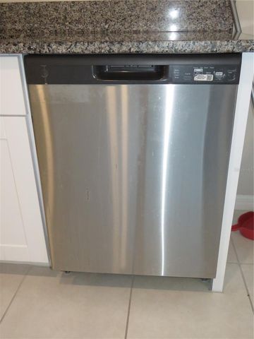 15518 MILLER CREEK DRIVE, Sun City Center, FL 33573