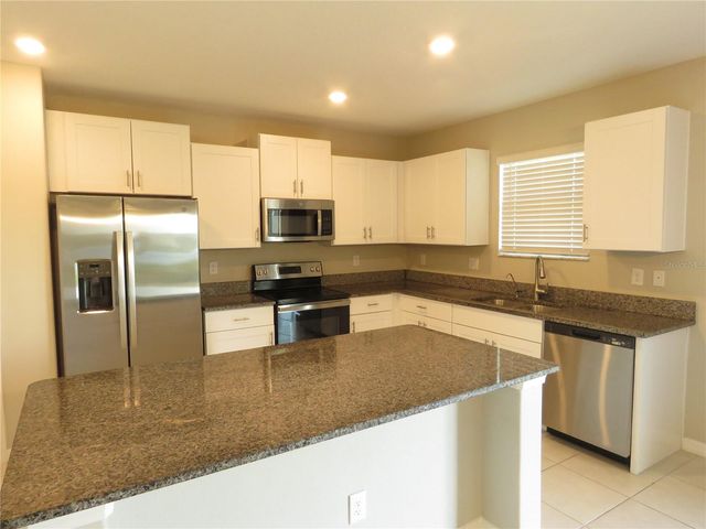 15518 MILLER CREEK DRIVE, Sun City Center, FL 33573