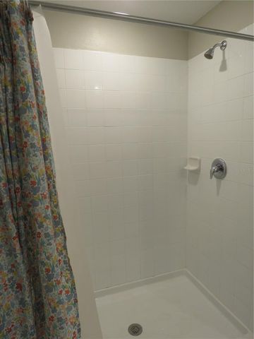 15518 MILLER CREEK DRIVE, Sun City Center, FL 33573