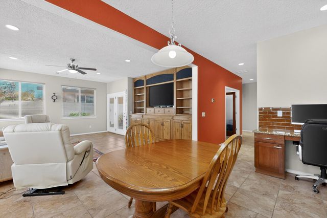 1021 Evening Primrose Lane, Bernalillo, NM 87004
