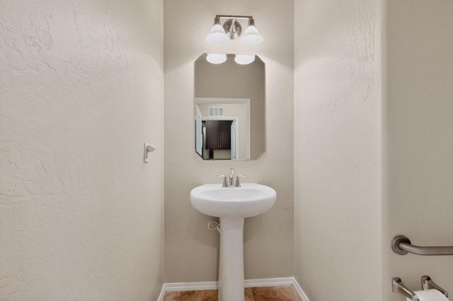 1021 Evening Primrose Lane, Bernalillo, NM 87004