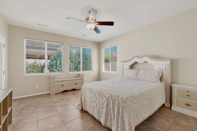 1021 Evening Primrose Lane, Bernalillo, NM 87004