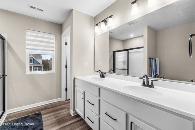 116 Strawberry Field Dr, Mt Washington, KY 40047