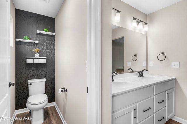 116 Strawberry Field Dr, Mt Washington, KY 40047