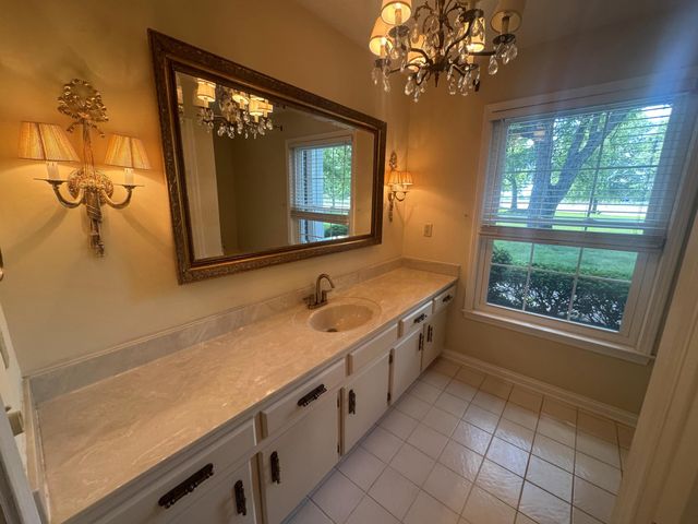 1050 Bluegrass Pike, Danville, KY 40422
