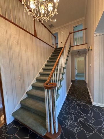 1050 Bluegrass Pike, Danville, KY 40422