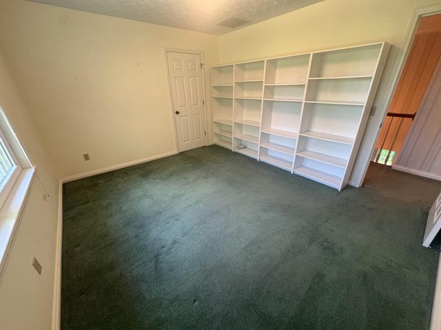 1050 Bluegrass Pike, Danville, KY 40422