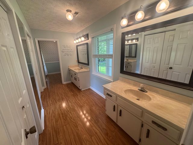 1050 Bluegrass Pike, Danville, KY 40422