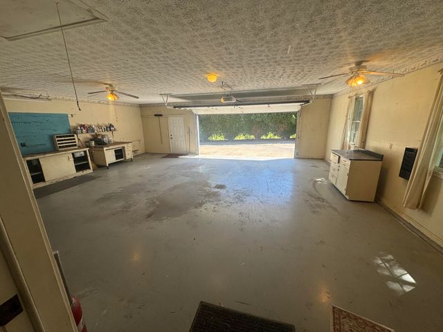 1050 Bluegrass Pike, Danville, KY 40422