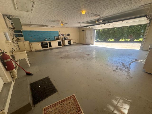 1050 Bluegrass Pike, Danville, KY 40422