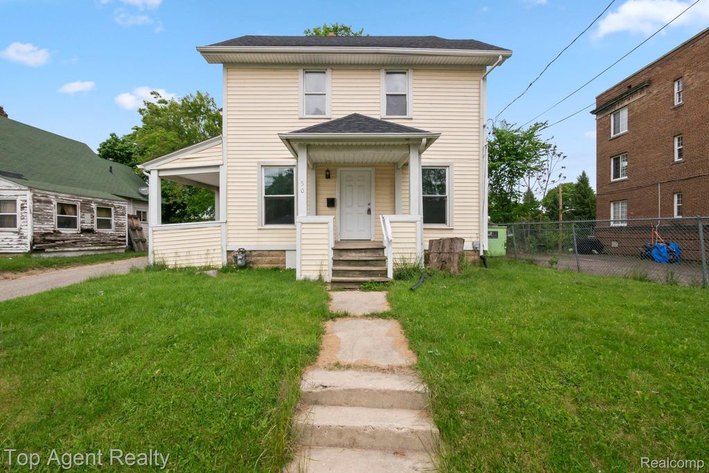 50 Henderson Street, Pontiac, MI 48341