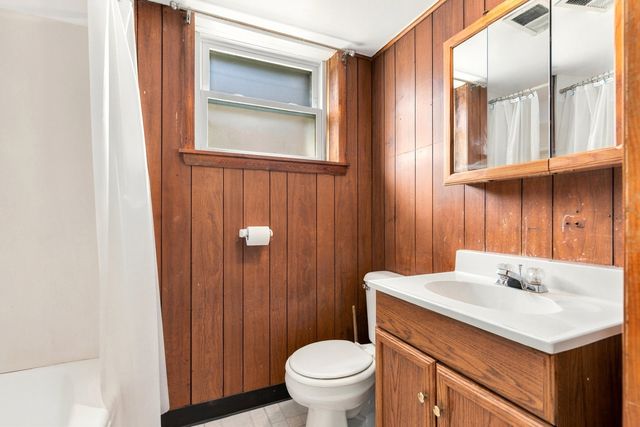 5340 S Mcvicker Avenue, Chicago, IL 60638
