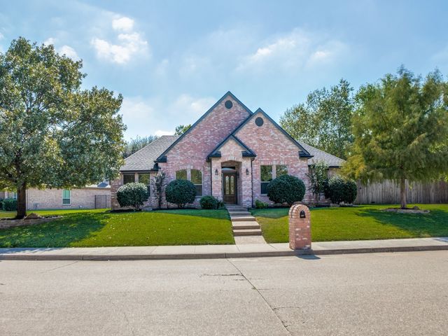 708 Whitetail Deer Lane, Crowley, TX 76036