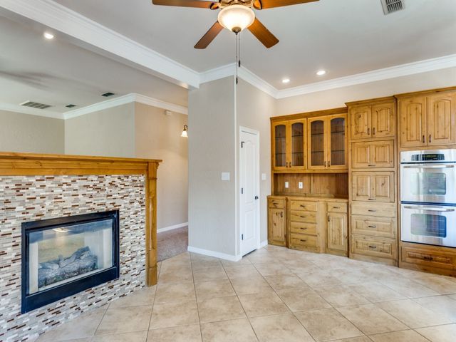 708 Whitetail Deer Lane, Crowley, TX 76036