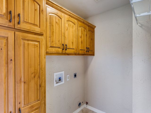 708 Whitetail Deer Lane, Crowley, TX 76036