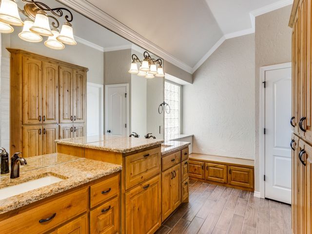 708 Whitetail Deer Lane, Crowley, TX 76036